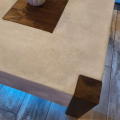 Loft betona galds